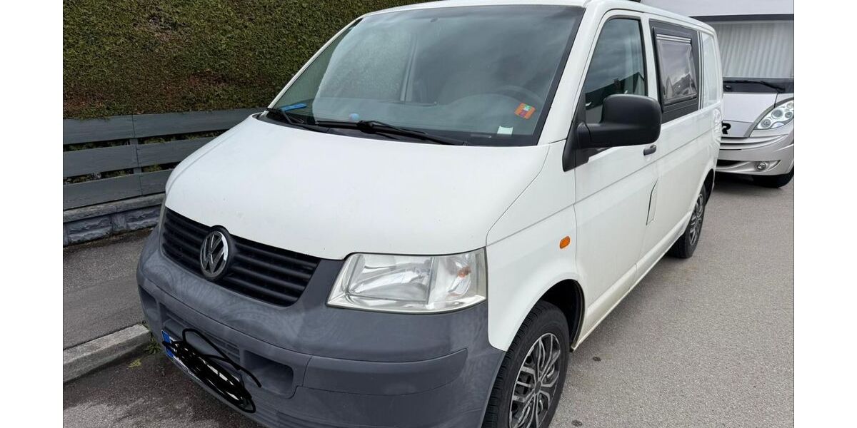 VW T5 Transporter 250.000 km 3.900 &euro; Königsbrunn 86343