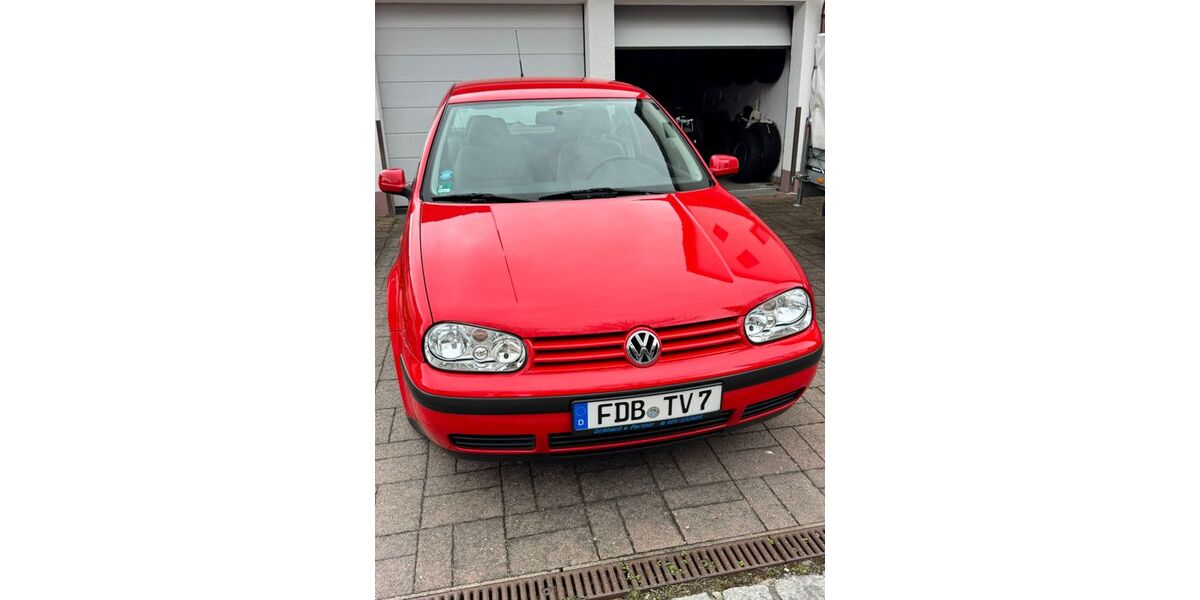 VW Golf 64.000 km 3.800 &euro; Kissing 86438