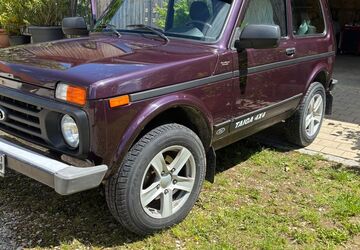 Lada Taiga 91.500 km 13.860 &euro; Wertingen 86637