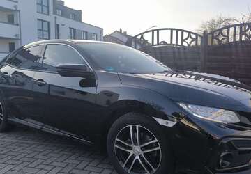 Honda Civic 48.000 km 19.000 &euro; Kissing 86438