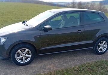 VW Polo 164.000 km 7.499 &euro; Walkertshofen 86877