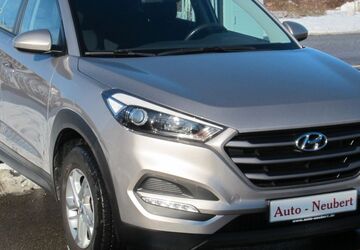 Hyundai TUCSON 64.000 km 14.650 &euro; Stadtbergen 86391
