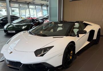 Lamborghini Aventador 49.900 km 299.890 &euro; Gersthofen 86368