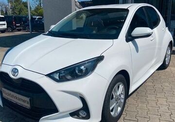 Toyota Yaris 14.150 km 17.879 &euro; Königsbrunn / Augsburg 86343