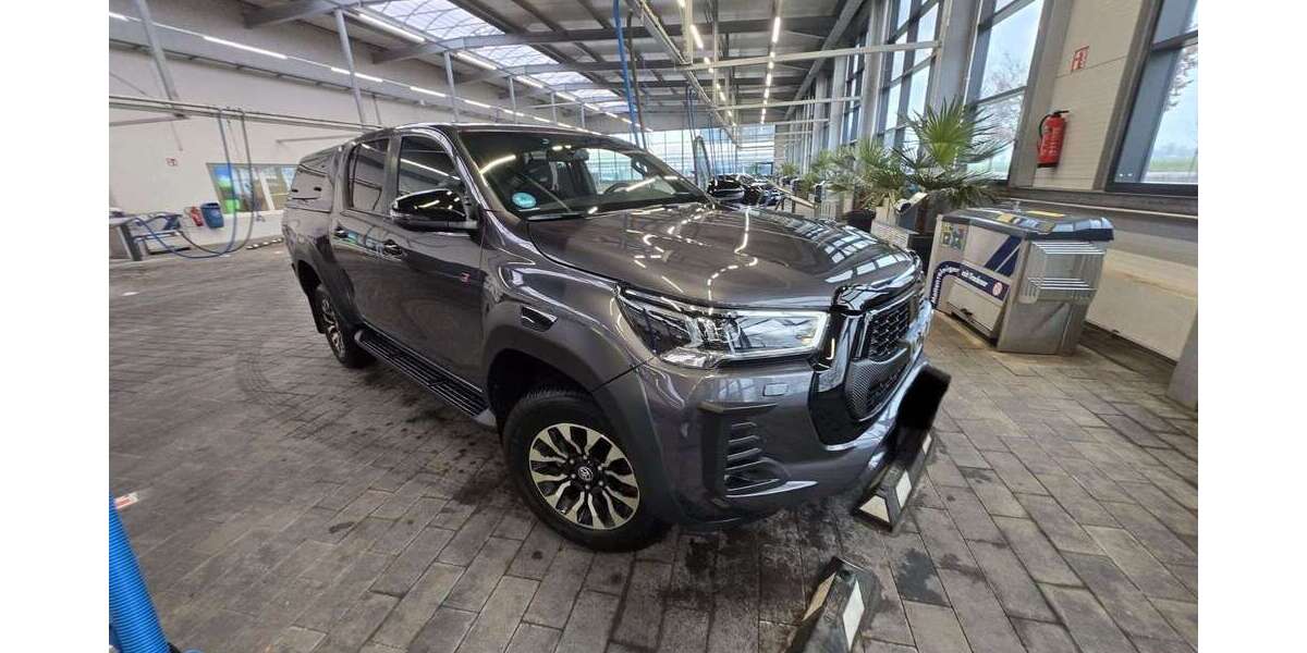 Toyota Hilux 19.433 km 59.000 &euro; Augsburg 86165
