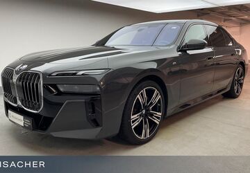 BMW 740 8.206 km 96.990 &euro; Augsburg 86167