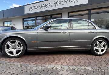 Jaguar XJ 131.900 km 18.950 &euro; Königsbrunn 86343