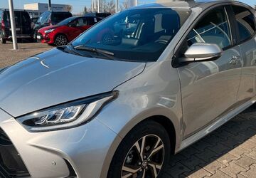 Toyota Yaris 9.999 km 22.989 &euro; Königsbrunn / Augsburg 86343