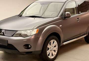 Mitsubishi Outlander 181.000 km 9.000 &euro; Augsburg 86163