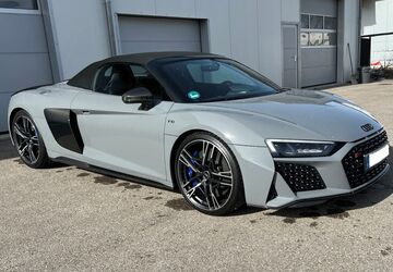 Audi R8 4.300 km 186.500 &euro; Graben 86836