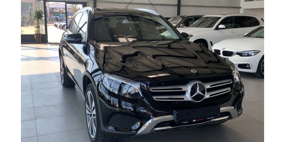 Mercedes-Benz GLC 350 97.873 km 31.990 &euro; Friedberg 86316