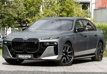 BMW M760 9.900 km 156.990 &euro; Langweid am Lech 86462