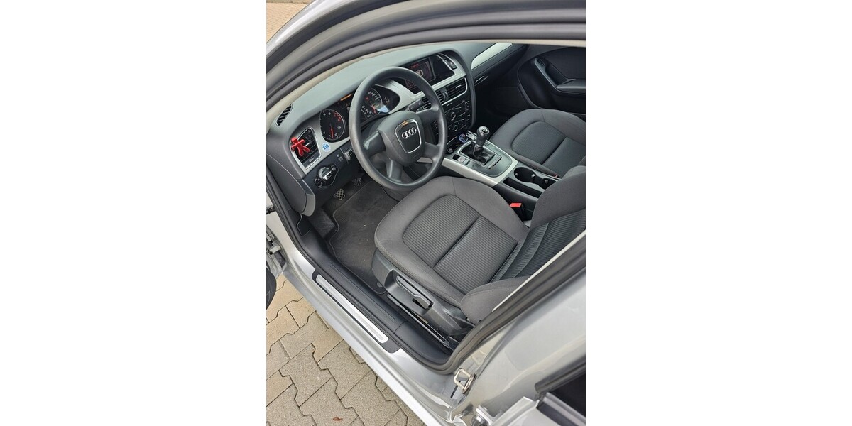 Audi A4 108.000 km 9.800 &euro; Augsburg 86150