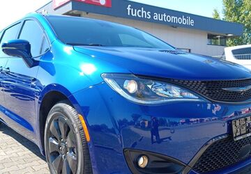 Chrysler Pacifica 40.957 km 38.700 &euro; Augsburg 86165