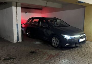 VW Golf 133.000 km 17.700 &euro; Augsburg 86156