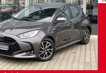 Toyota Yaris 43.105 km 17.480 &euro; Augsburg-Göggingen 86199
