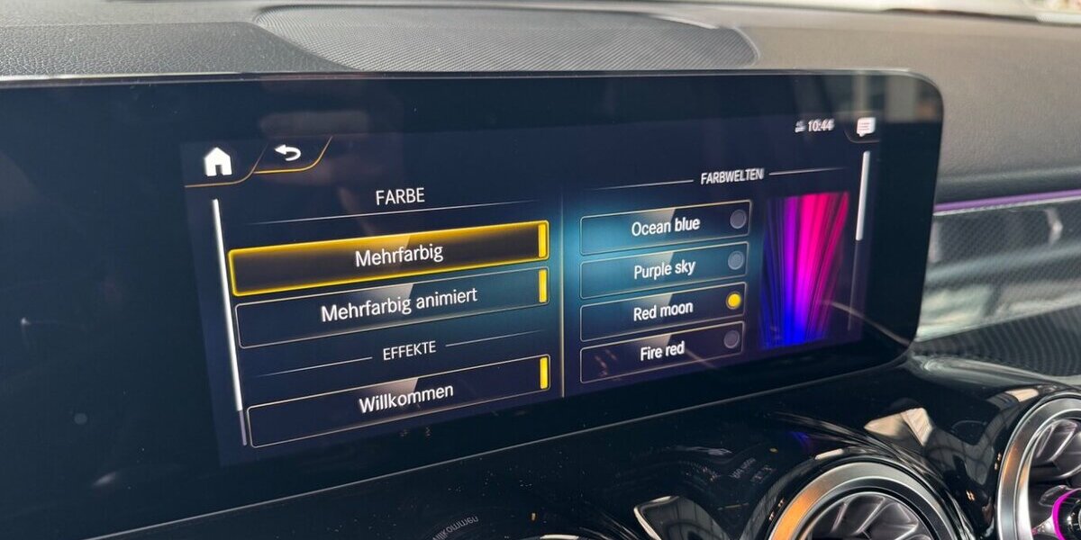 Mercedes-Benz GLB 200 4Matic AMG+Pano+Keyless GO+DISTRONIC AMG L 10.000 km 46.750 &euro; Westendorf 86707