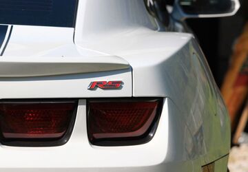 Chevrolet Camaro 81.000 km 18.300 &euro; Fischach 86850
