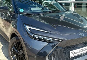 Toyota C-HR 6.900 km 37.890 &euro; Stadtbergen 86391