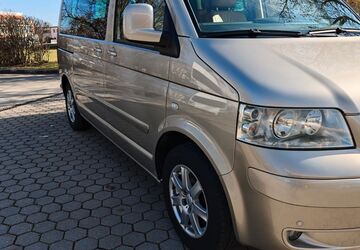 VW T5 Multivan 235.000 km 13.900 &euro; Augsburg 86165