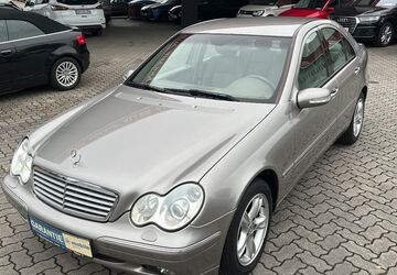Mercedes-Benz C 270 125.247 km 6.470 &euro; Aichach 86551