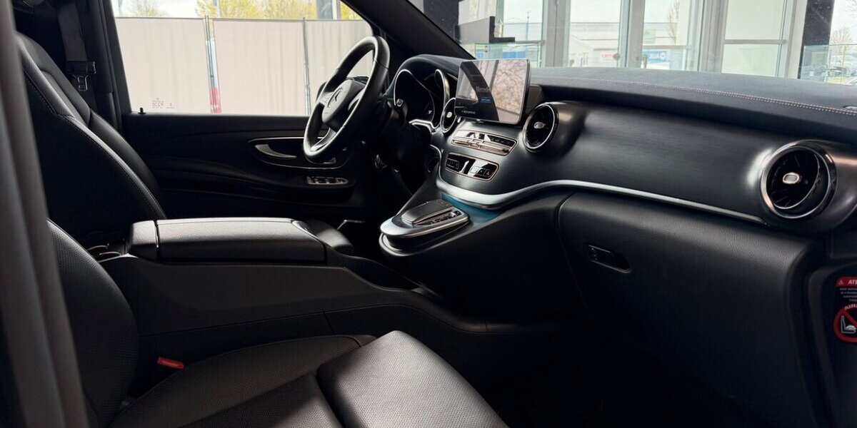Mercedes-Benz EQV 300 AIRMATIC+Extralang+Tisch+LED+90kwh+360 AVA 6.000 km 63.990 &euro; Westendorf 86707