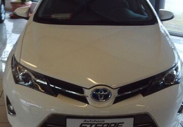 Toyota Auris 66.259 km 12.990 &euro; Landensberg 89361