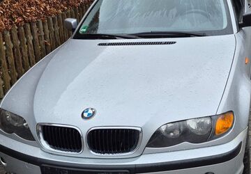 BMW 318 304.112 km 900 &euro; Moorenweis 82272