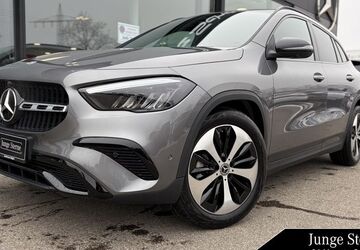 Mercedes-Benz GLA 200 8.200 km 41.830 &euro; Königsbrunn 86343
