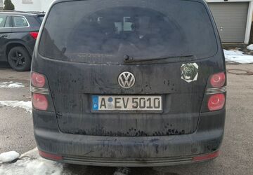 VW Touran 317.000 km 1.500 &euro; Augsburg 86165