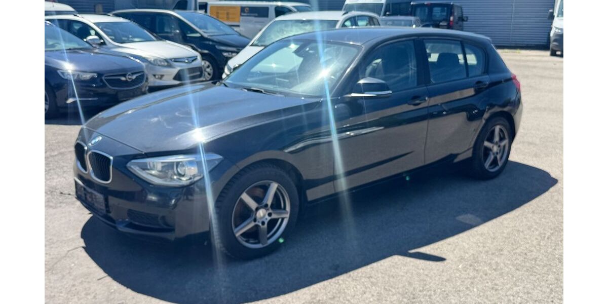 BMW 118 300.000 km 4.790 &euro; Augsburg 86154