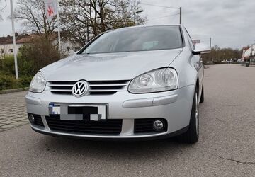 VW Golf 242.000 km 3.999 &euro; Augsburg 86165