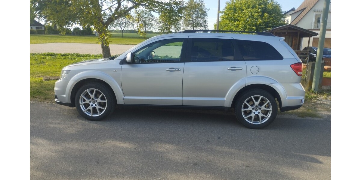 Fiat Freemont 248.188 km 5.555 &euro; Buttenwiesen 86647