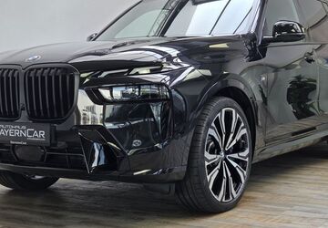 BMW X7 4.900 km 98.789 &euro; Königsbrunn 86343