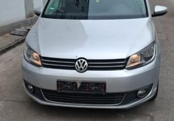 VW Touran 160.000 km 4.100 &euro; Augsburg 86152