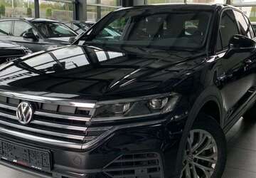 VW Touareg 130.689 km 32.990 &euro; Friedberg 86316