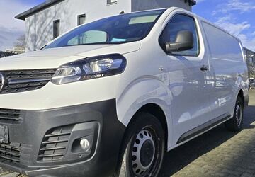 Opel Vivaro 171.000 km 7.990 &euro; Augsburg 86167