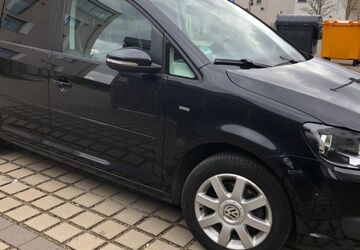 VW Touran 136.000 km 7.450 &euro; Augsburg 86161