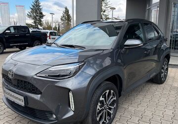 Toyota Yaris Cross 8.250 km 25.499 &euro; Königsbrunn / Augsburg 86343