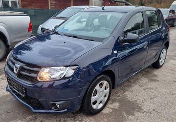 Dacia Sandero 163.000 km 2.900 &euro; GELTENDORF 82269