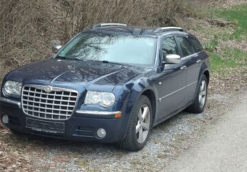 Chrysler 300C 254.836 km 3.800 &euro; Landensberg 89361