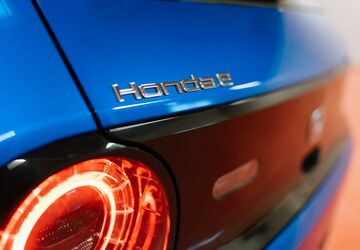 Honda e 23.548 km 15.700 &euro; Augsburg 86157