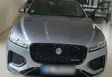 Jaguar F-Pace 66.500 km 46.000 &euro; Friedberg, St 86316