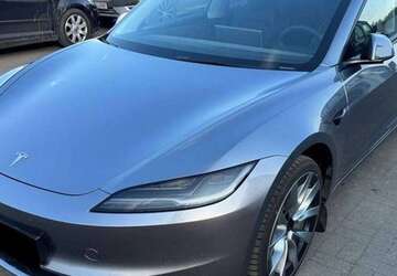 Tesla Model 3 10.720 km 21.000 &euro; Langenneufnach 86863
