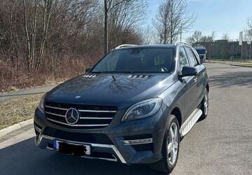 Mercedes-Benz ML 350 225.000 km 18.999 &euro; Augsburg 86167
