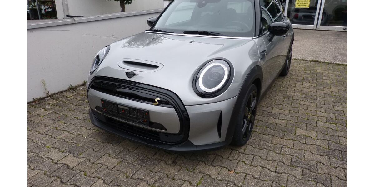 Mini Cooper SE 17.500 km 18.790 &euro; Stadtbergen 86391