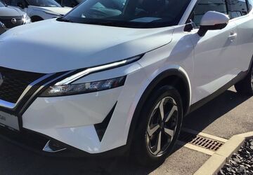 Nissan Qashqai 10.133 km 31.970 &euro; Gersthofen 86368