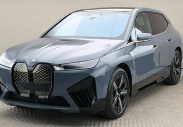 BMW iX 50.000 km 59.750 &euro; Wenigmünchen 82281