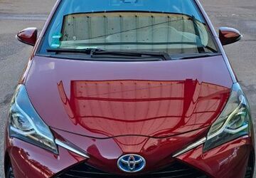 Toyota Yaris 77.000 km 14.300 &euro; Augsburg 86152