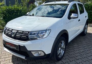 Dacia Sandero 86.000 km 8.480 &euro; Augsburg 86154